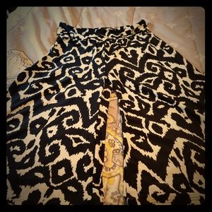 Stretch knit gaucho pants